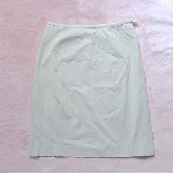 Ann Taylor Dresses & Skirts - Ann Taylor Cream Colored Pencil Skirt Size 6P NWT
